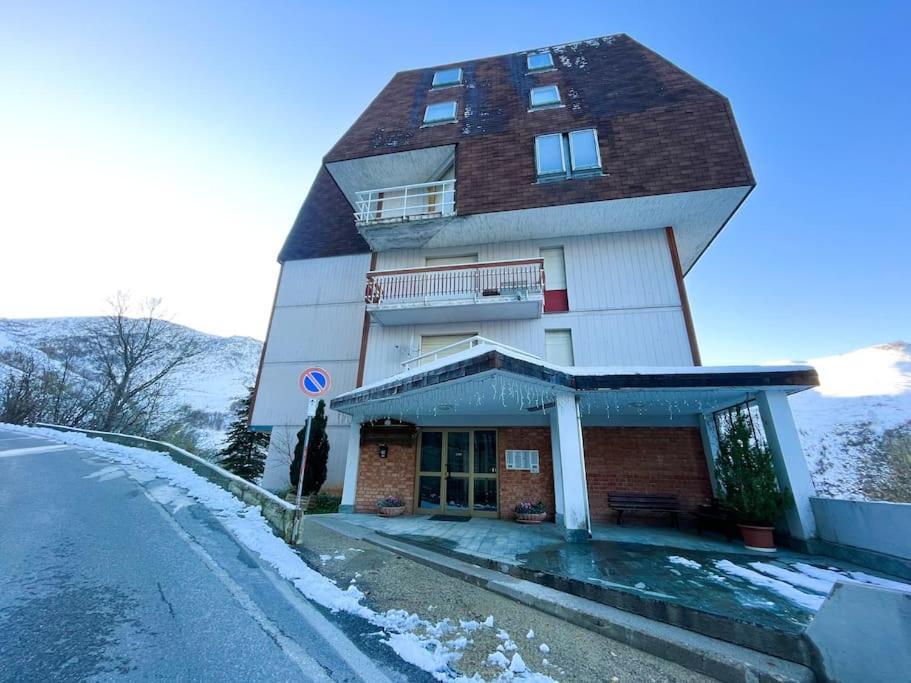 150M Dalle Piste - Parcheggio Gratis Artesina Eksteriør bilde